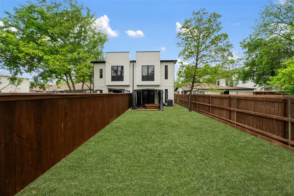 $4,100 | 5227 Lindsley Avenue, Dallas, TX 75223