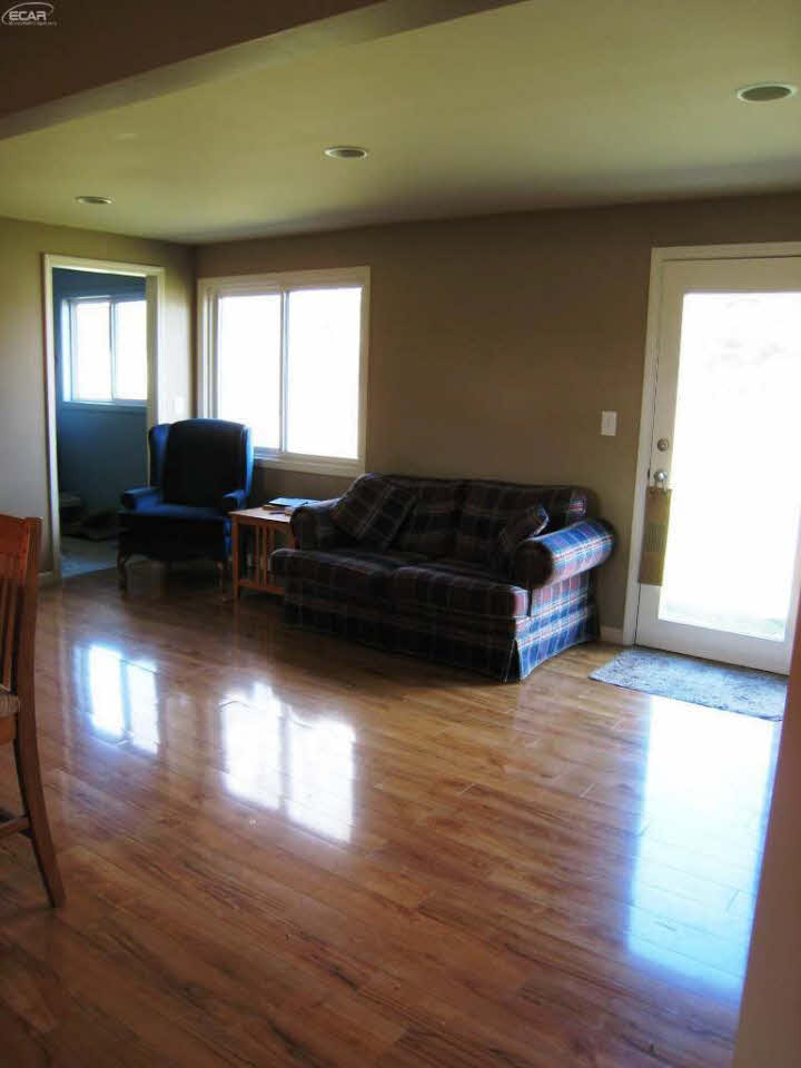 3204 Luce Road Flushing, MI 48433 - Photo 22 of 65 21270640-21.JPG