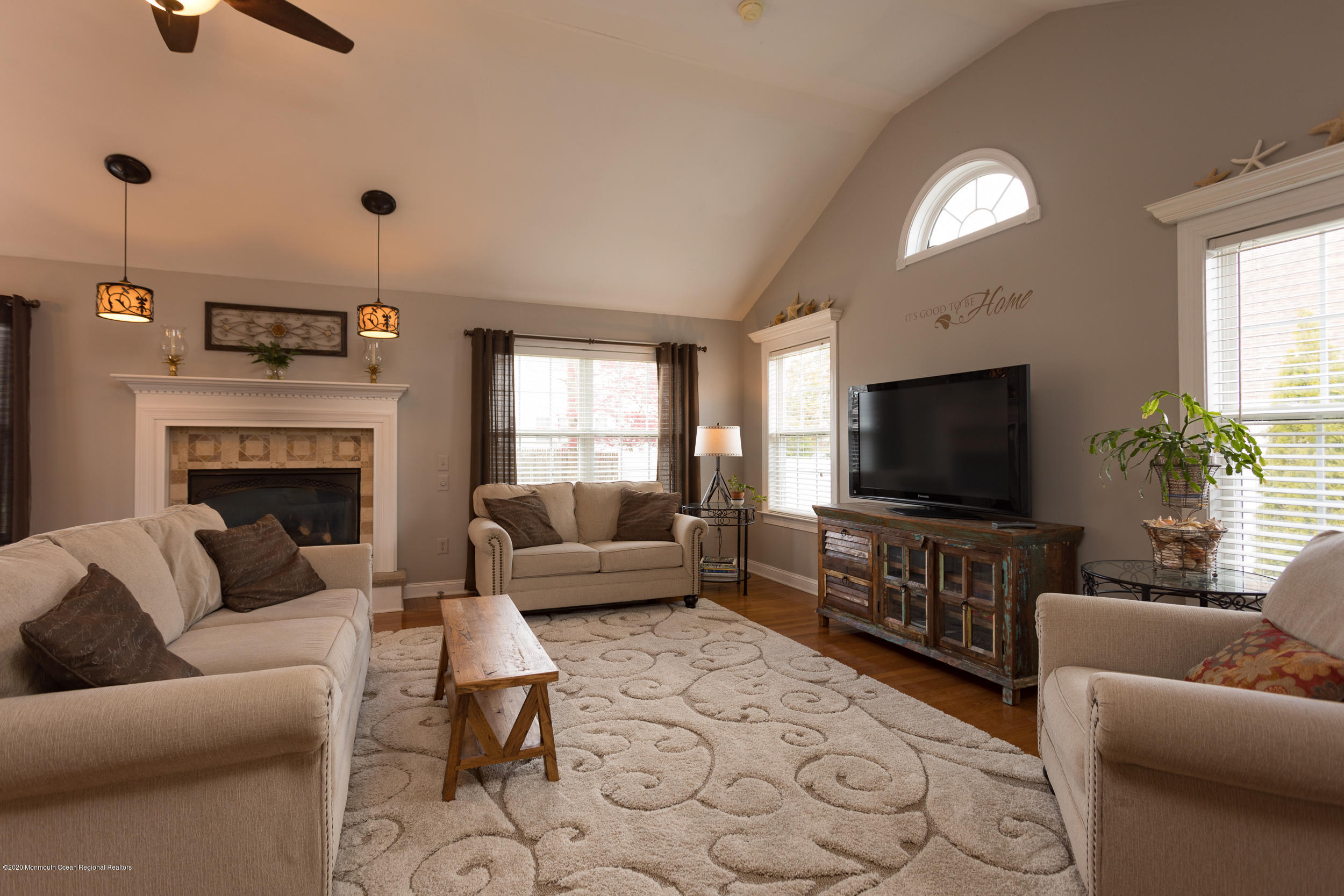 326 Privateer Road Manahawkin, NJ 08050 - Photo 12 of 34 Great Room 1a