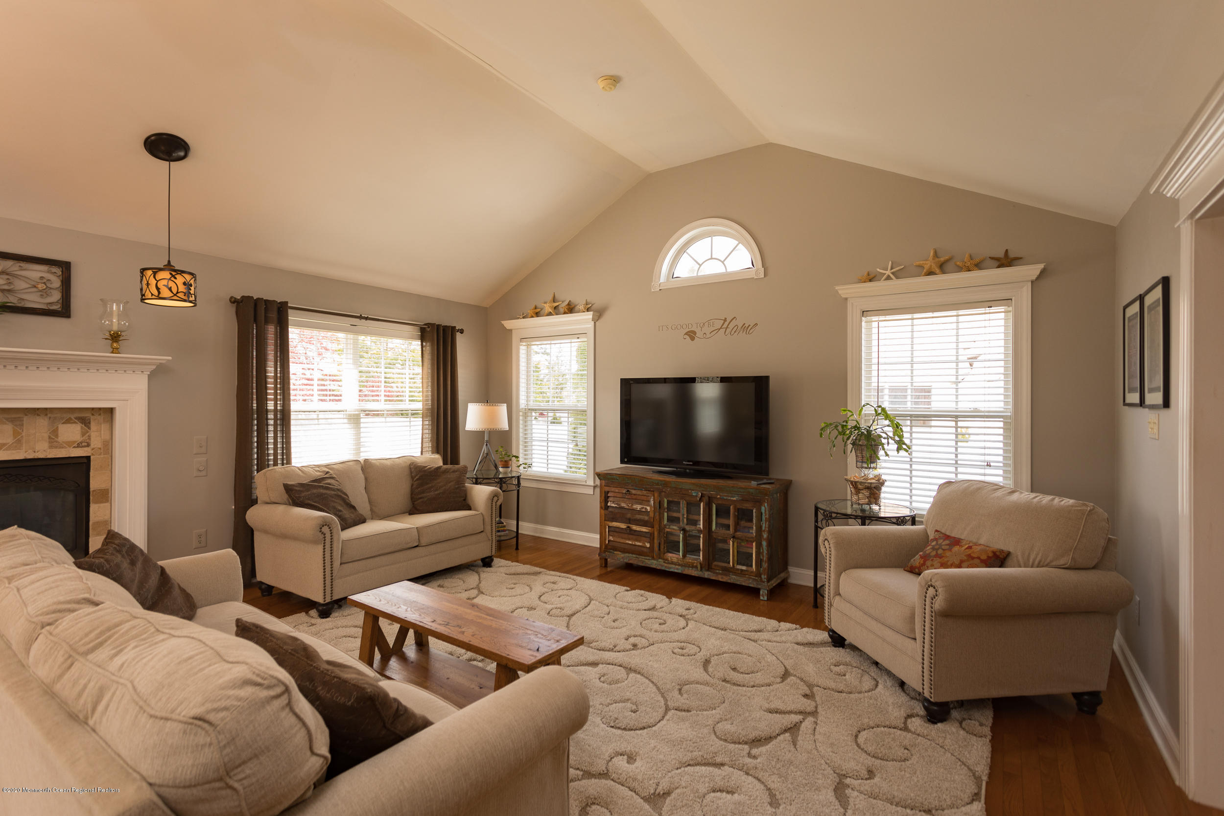 326 Privateer Road Manahawkin, NJ 08050 - Photo 14 of 34 Great Room 1f