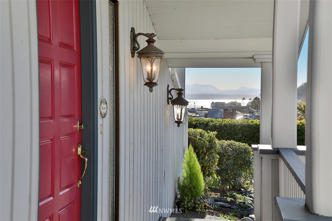 5565 Mutiny Sands Road Freeland, WA 98249 - Photo 5 of 39 Gallery Image 5