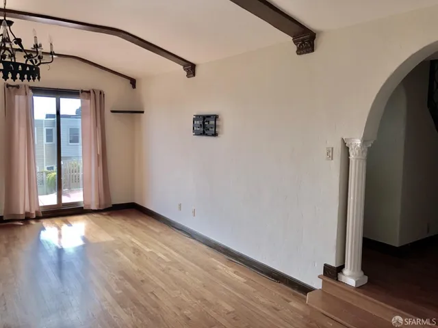 $7,500 | Avenue, San Francisco, CA 94122