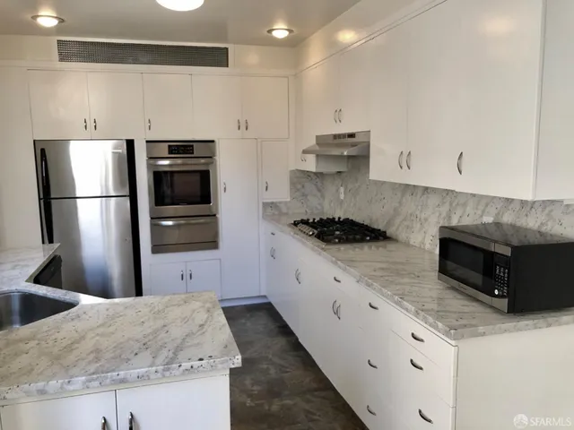 $7,500 | Avenue, San Francisco, CA 94122