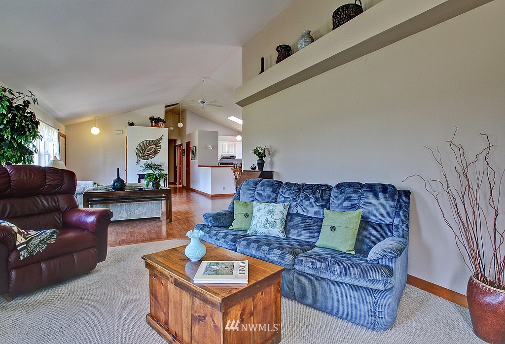 20922 Pugh Road Northeast Poulsbo, WA 98370 - Photo 7 of 21 Gallery Image 7