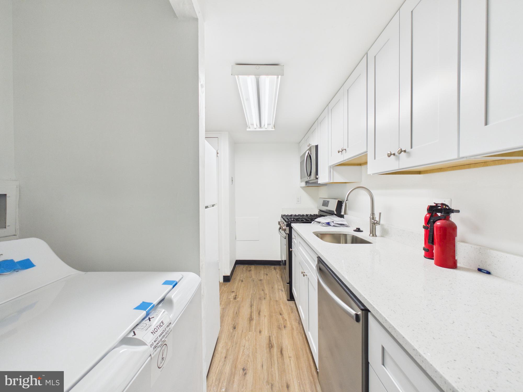 St James Court, Unit 1 Philadelphia, PA 19106 - Photo 11 of 30