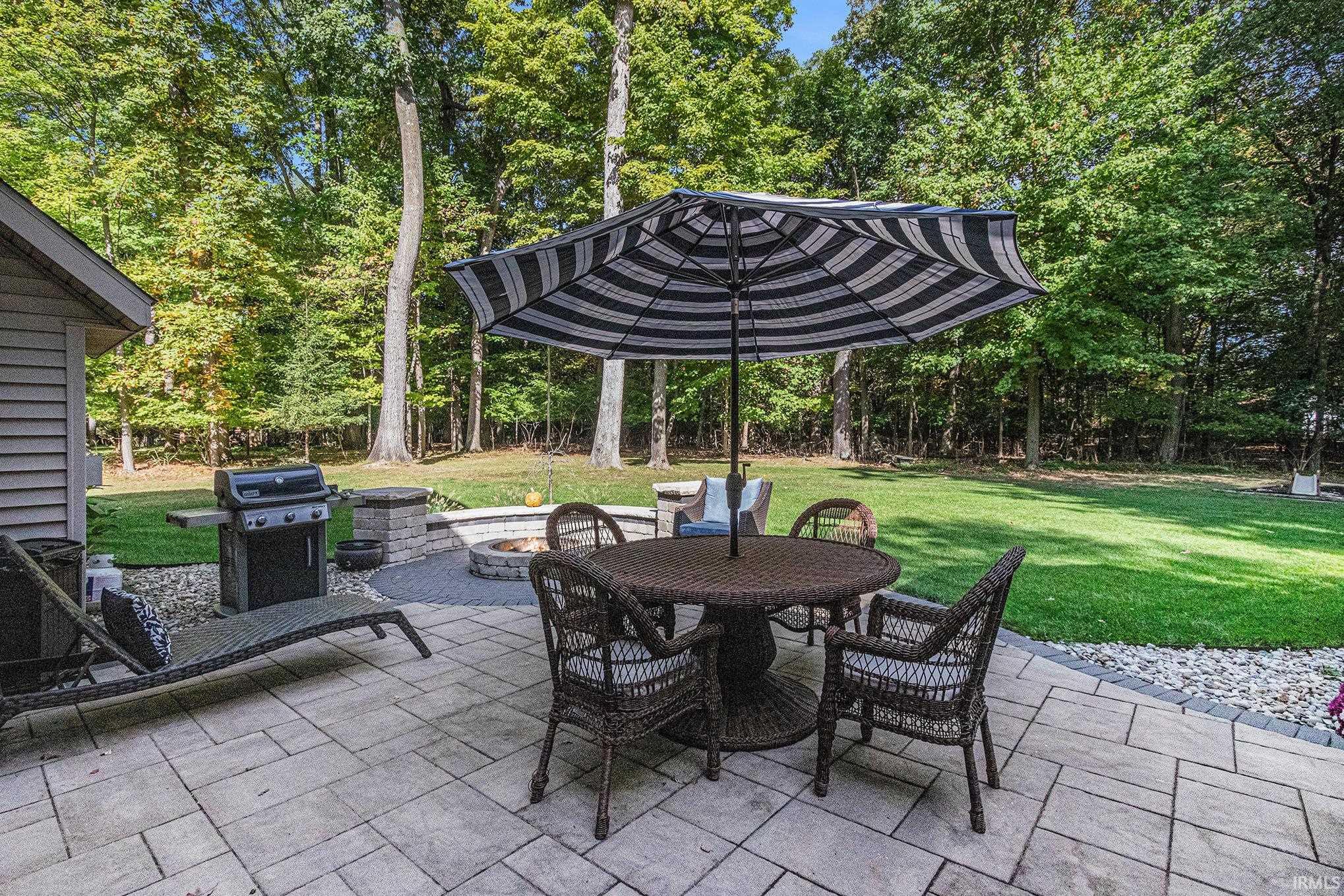 22019 Alpine Ridge Drive South Bend, IN 46628 - Photo 6 of 31 Gallery Image 6