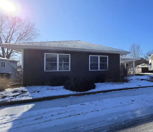 $1,750 | 111 Carlin Street, Auburn, IN 46706