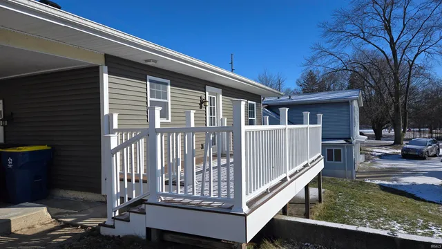 $1,750 | 111 Carlin Street, Auburn, IN 46706