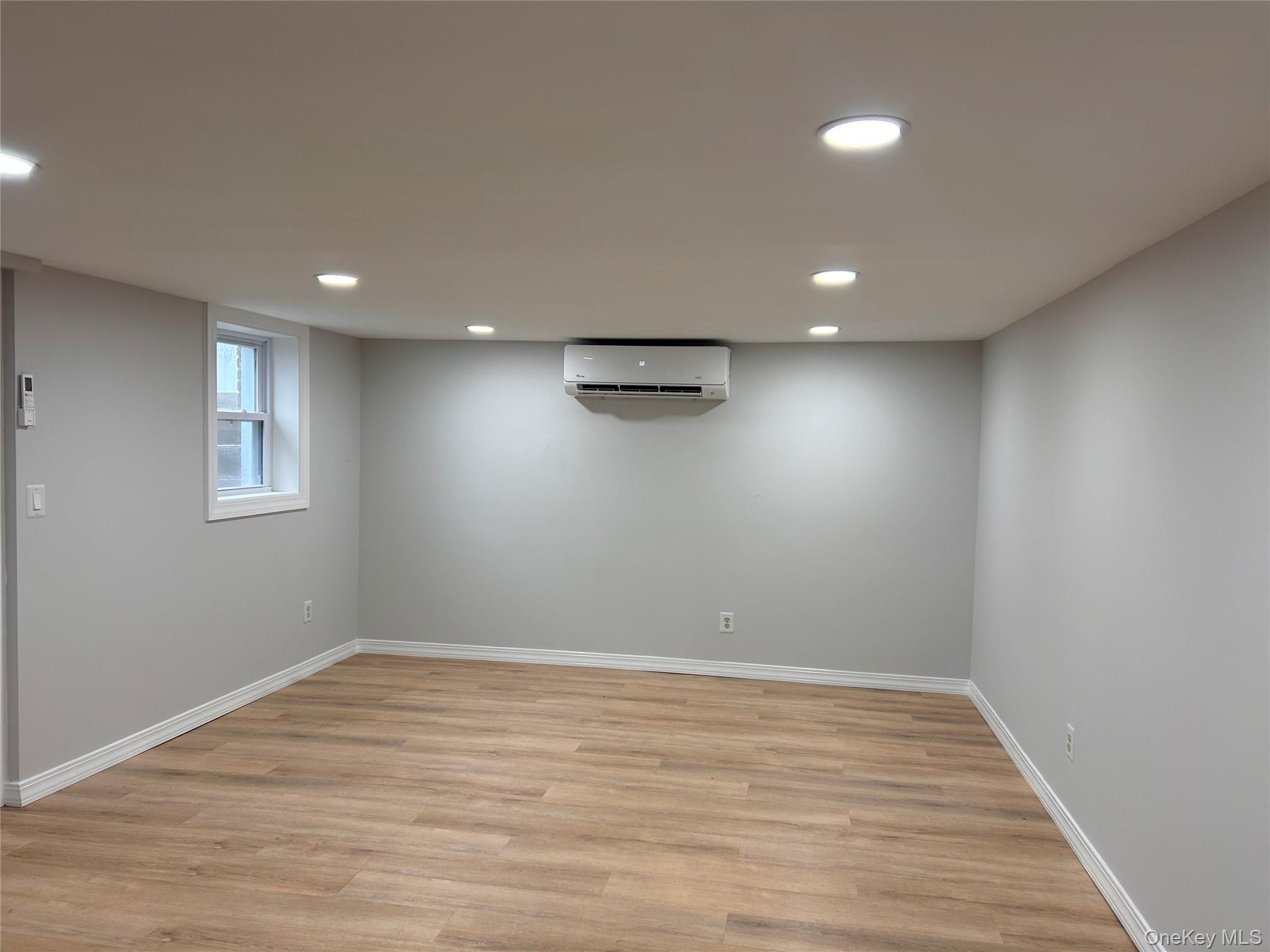 660 Great Neck Road, Unit 1 Copiague, NY 11726 - Photo 9 of 9