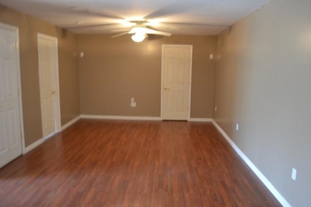 1528 Merriman Way Road Moneta, VA 24121 - Photo 14 of 21 family room