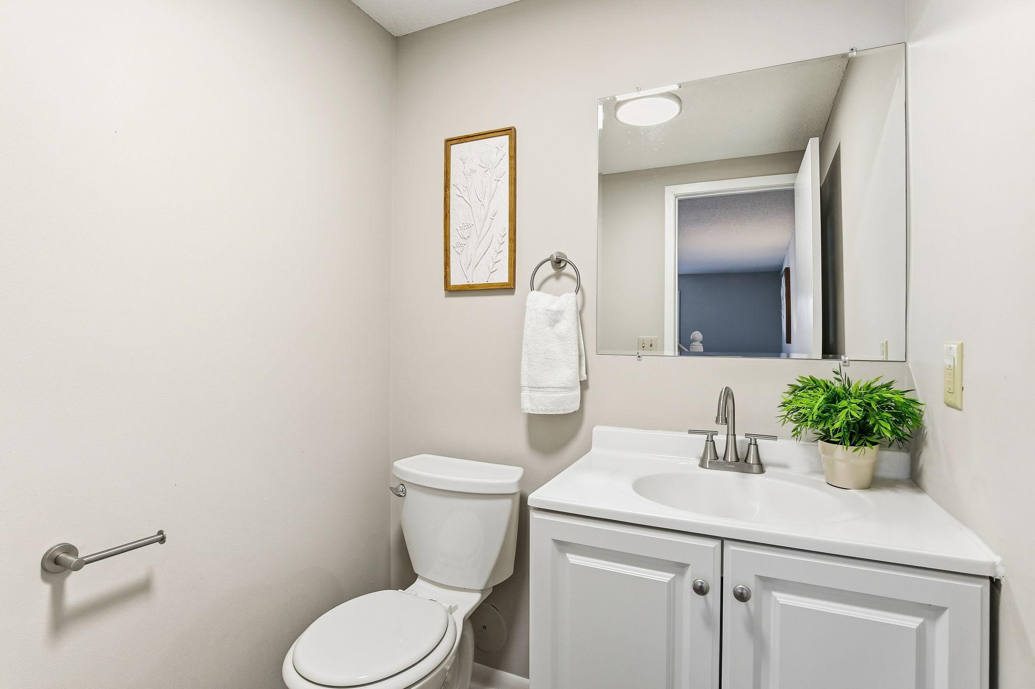 15730 Griffon Path Apple Valley, MN 55124 - Photo 11 of 26