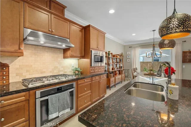 $989,000 | 120 Lindura Street, Rancho Mission Viejo, CA 92694