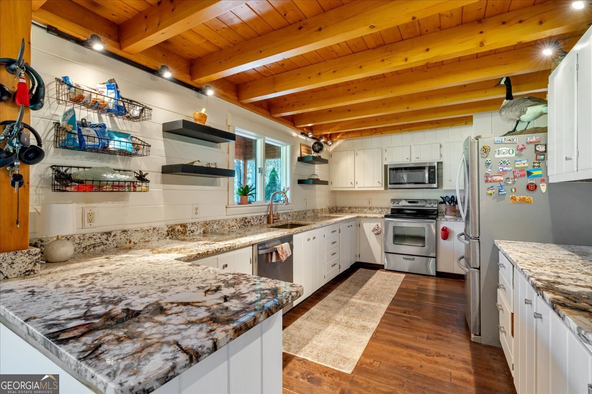 179 Hogan Road Brooks, GA 30205 - Photo 13 of 64