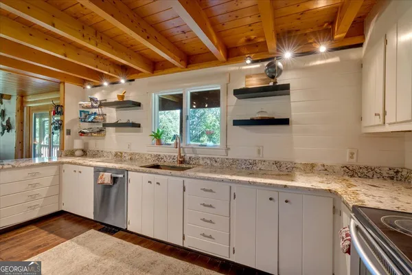 $649,999 | 179 Hogan Road, Brooks, GA 30205