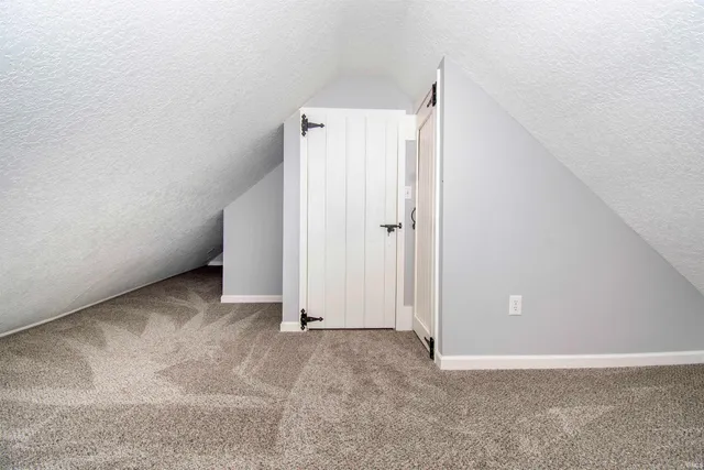 $290,000 | 109 Park Drive, Rome City, IN 46784