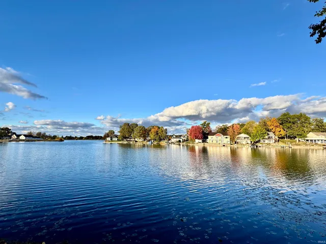 $290,000 | 109 Park Drive, Rome City, IN 46784