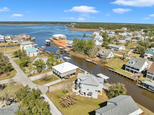 $675,000 | 106 Kelly Cove, Pass Christian, MS 39571