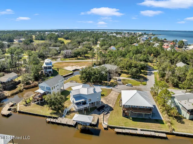 $675,000 | 106 Kelly Cove, Pass Christian, MS 39571