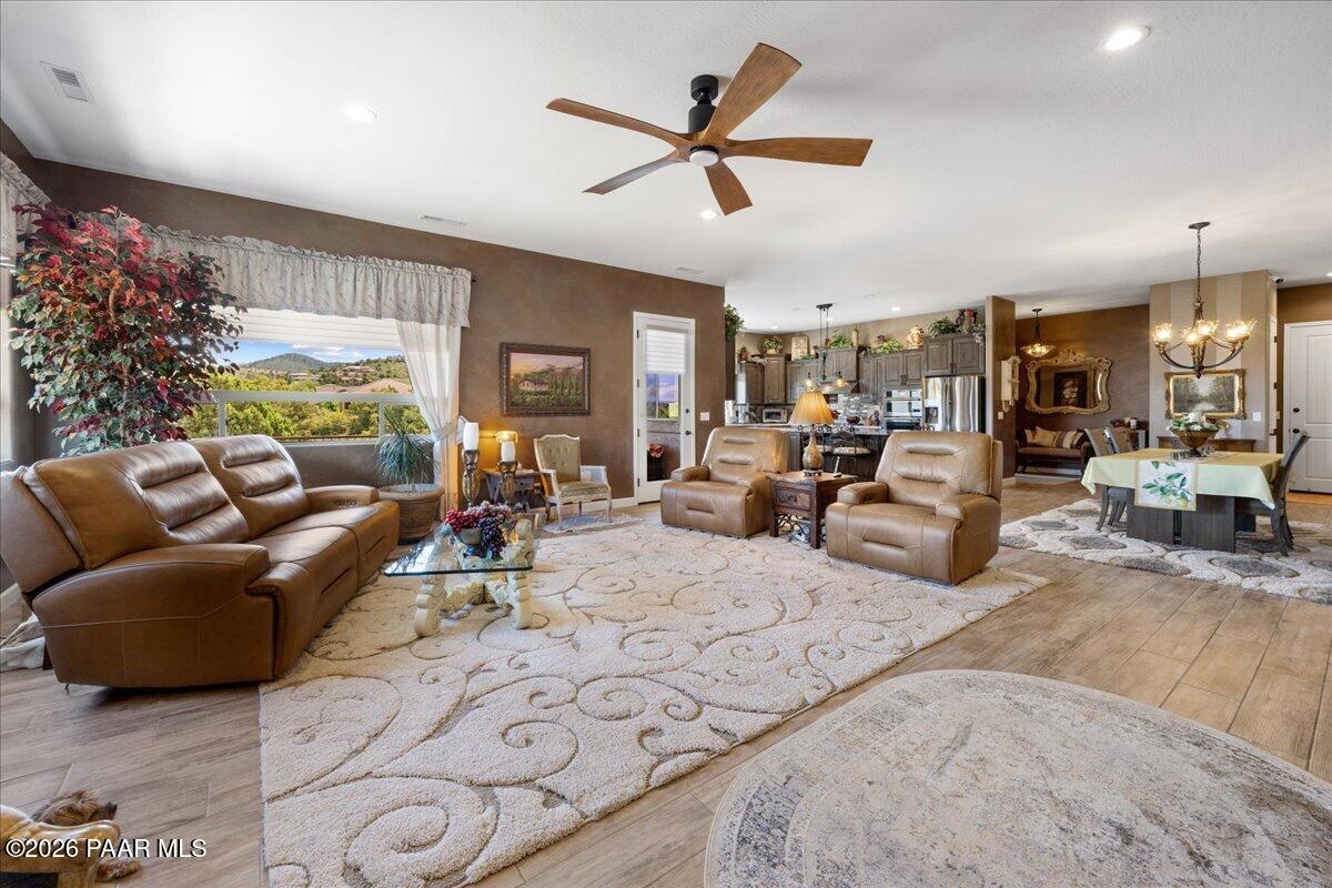 594 Haisley Road Prescott, AZ 86303 - Photo 11 of 53 11-Living Room
