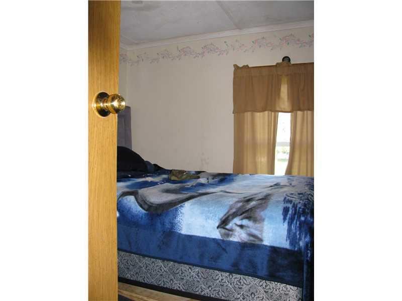 507 Donation Road Greenville, PA 16125 - Photo 14 of 15 Bedroom.