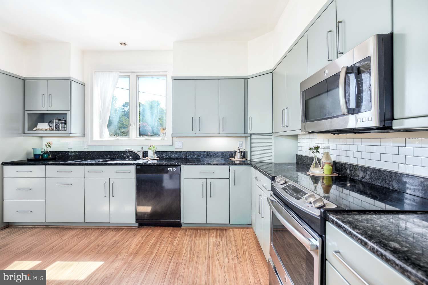 7100 Exfair Road Bethesda, MD 20814 - Photo 12 of 38