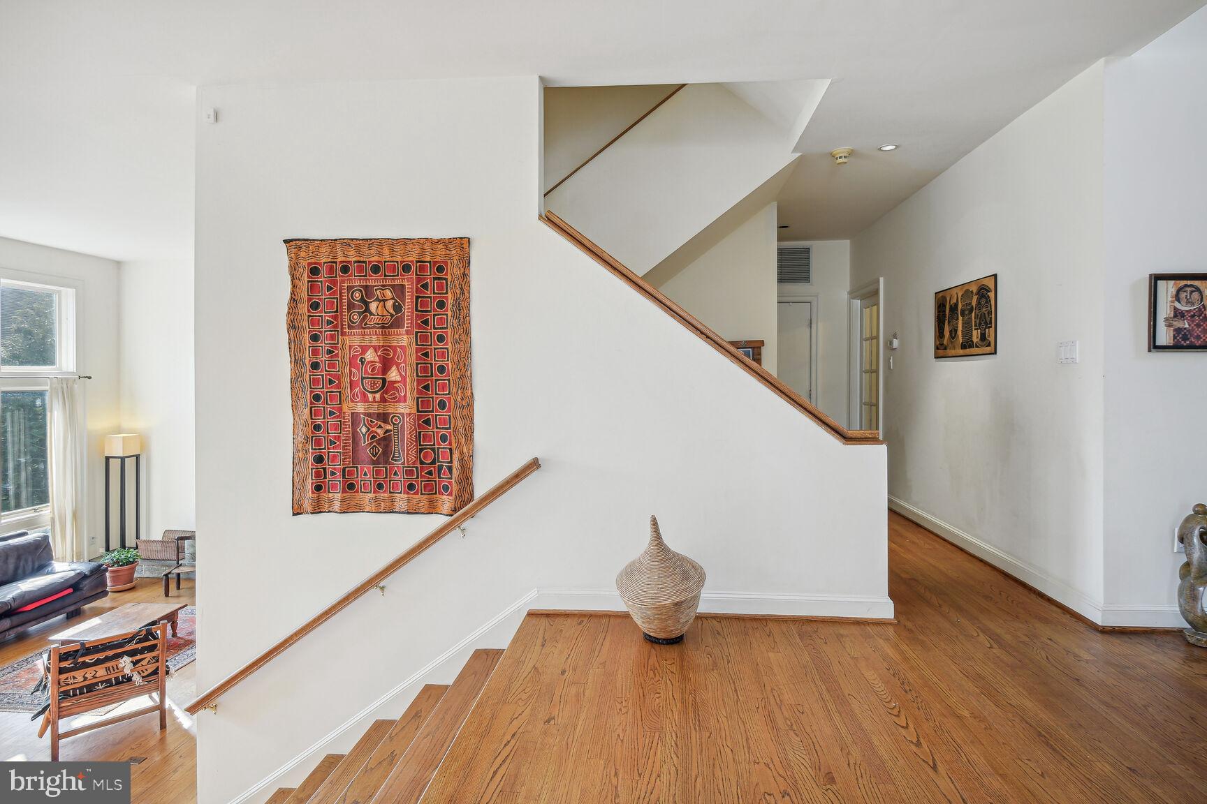 7100 Exfair Road Bethesda, MD 20814 - Photo 16 of 38