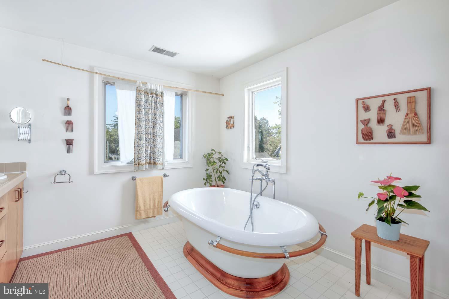 7100 Exfair Road Bethesda, MD 20814 - Photo 20 of 38