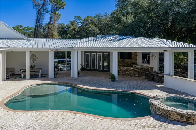 $1,200,000 | 209 Frenchmans Creek Way, Winter Haven, FL 33884