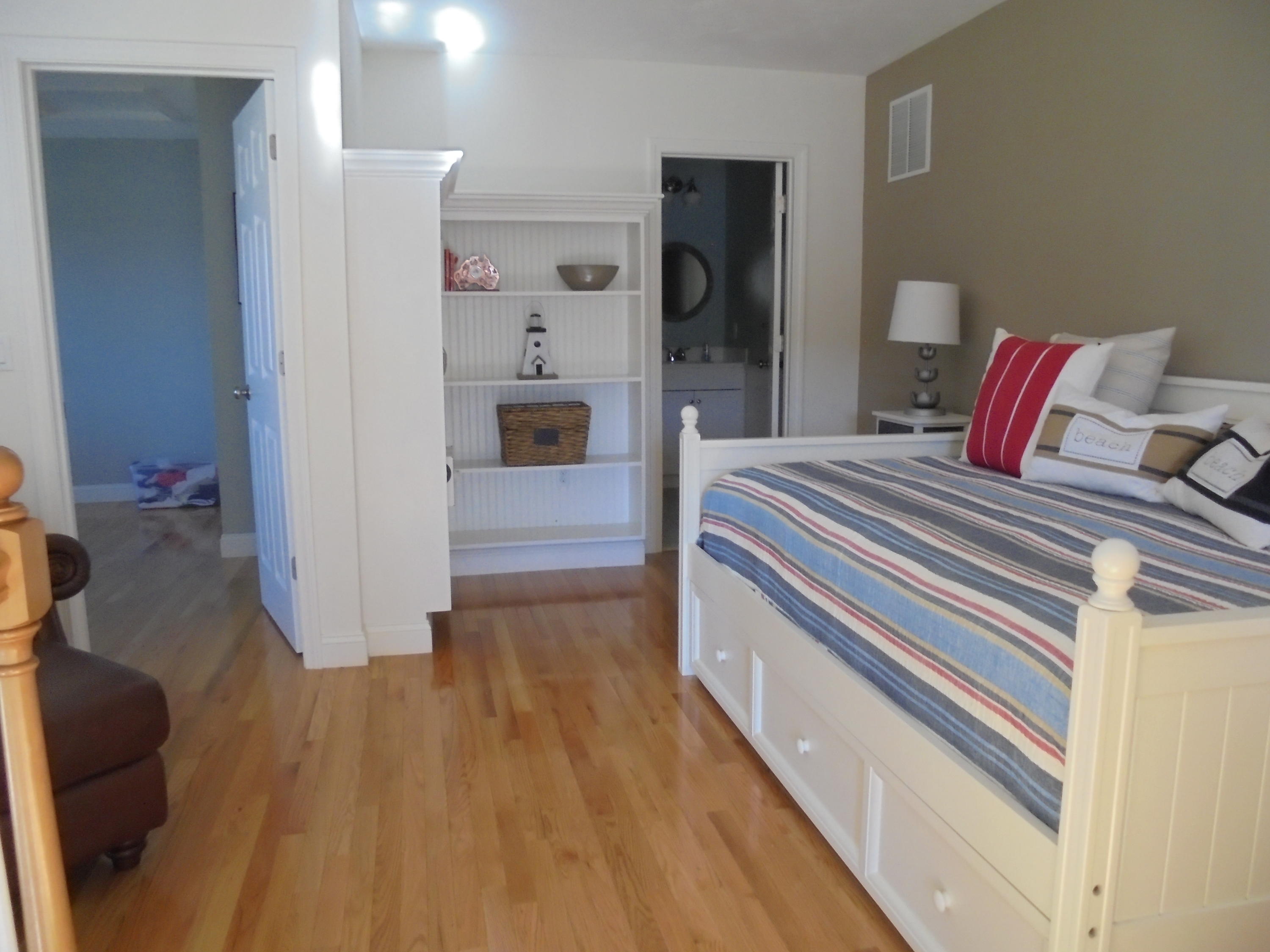 82 Brookside Road Bourne, MA 02532 - Photo 8 of 8 DSC00148