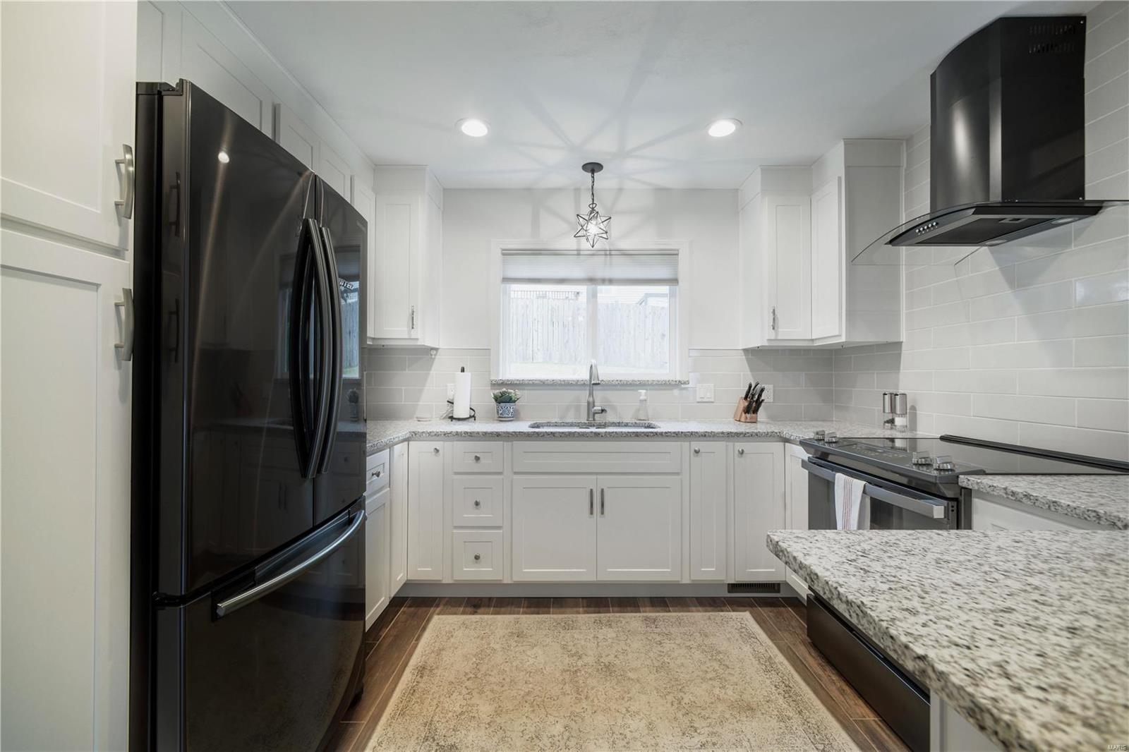 1618 Meadowside Drive St. Louis, MO 63146 - Photo 14 of 33