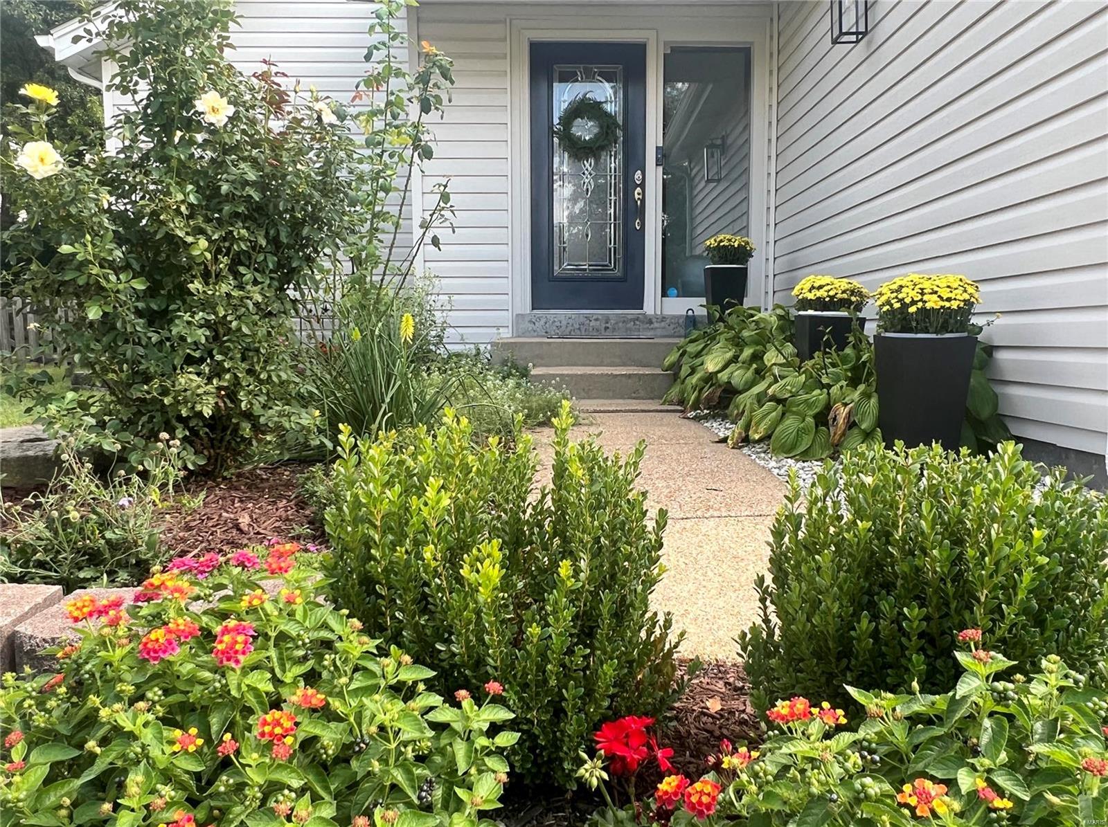 1618 Meadowside Drive St. Louis, MO 63146 - Photo 3 of 33