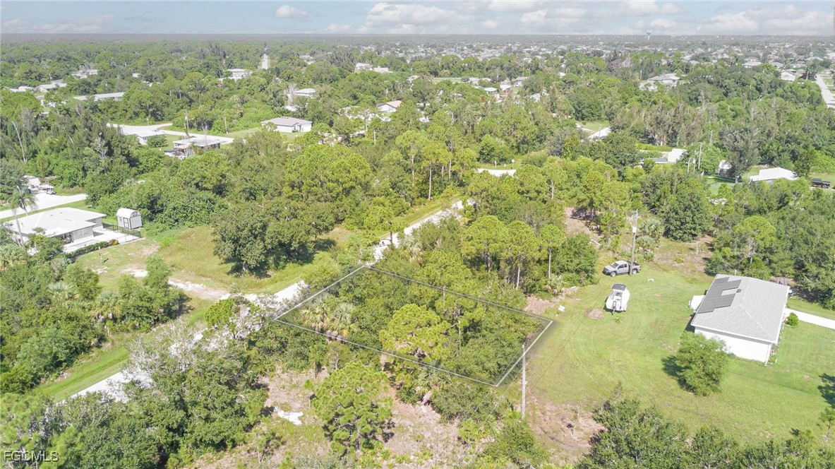 11356 4th Avenue Punta Gorda, FL 33955 - Photo 5 of 9 a view of a city