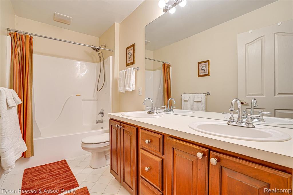1957 Catlin Drive Rochester, MI 48306 - Photo 27 of 38