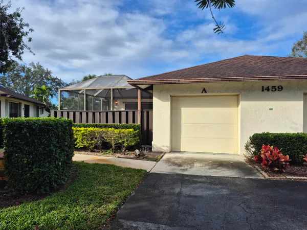 $1,900 | 1459 Captains Walk, Unit 31A, Fort Pierce, FL 34950