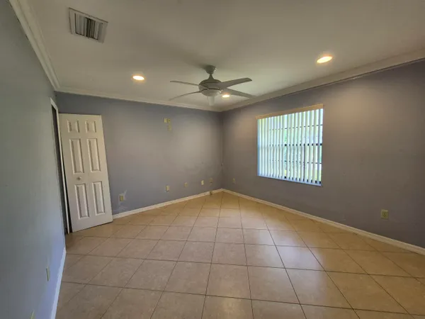 $1,900 | 1459 Captains Walk, Unit 31A, Fort Pierce, FL 34950