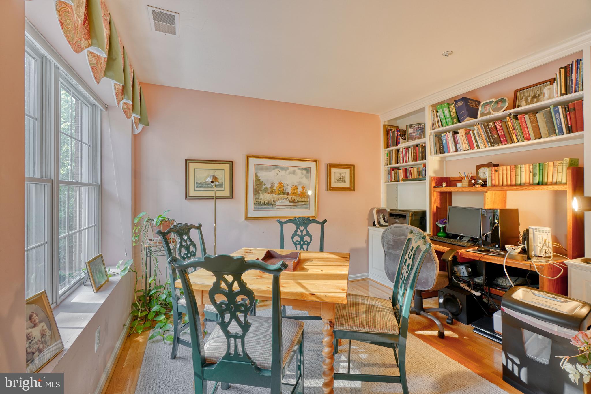 12320 Rosslare Ridge Road, Unit 206 Lutherville-Timonium, MD 21093 - Photo 16 of 28 Den, Office Study