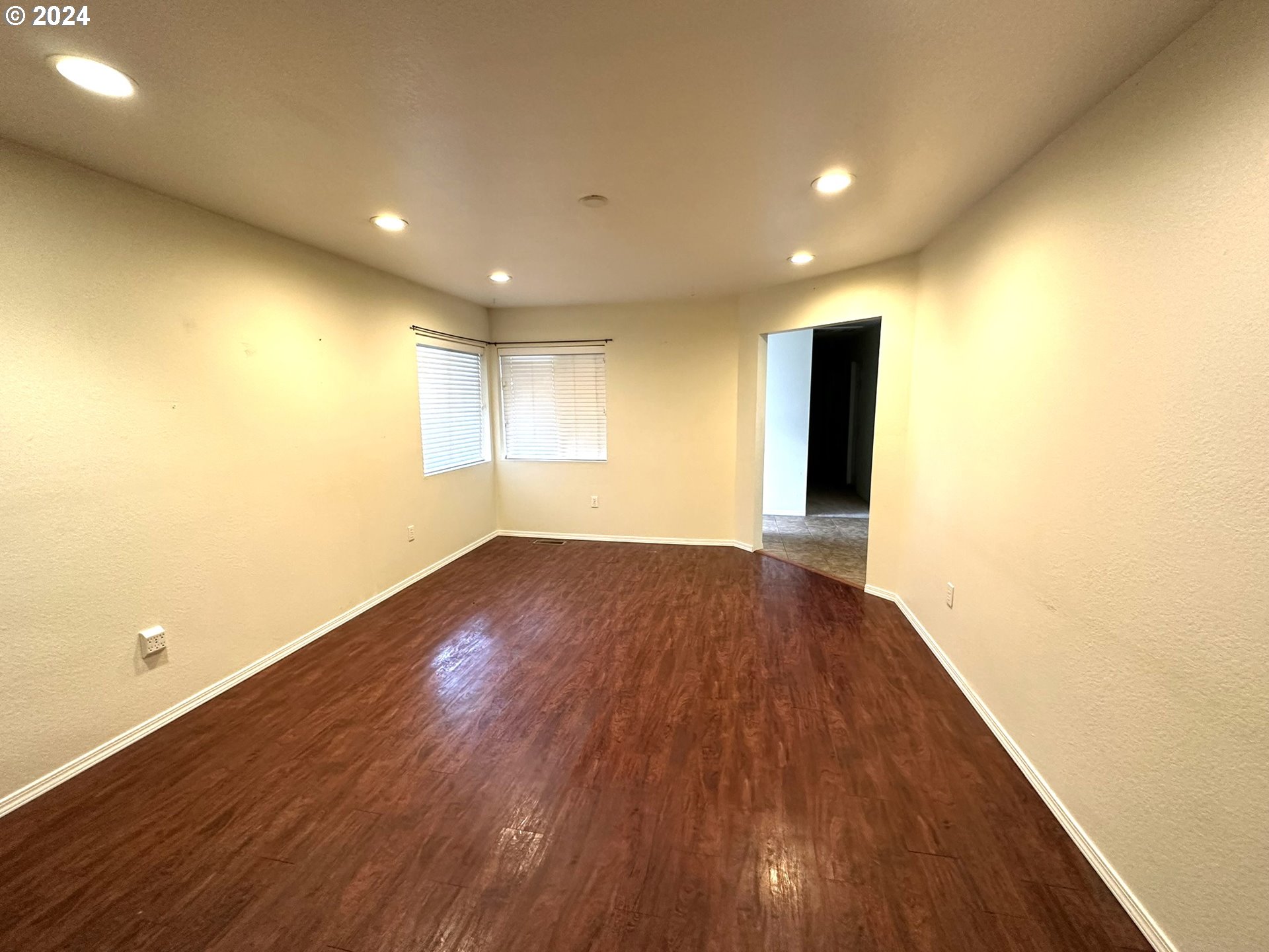767 Southeast Ramp Street Roseburg, OR 97470 - Photo 7 of 23 Gallery Image 7