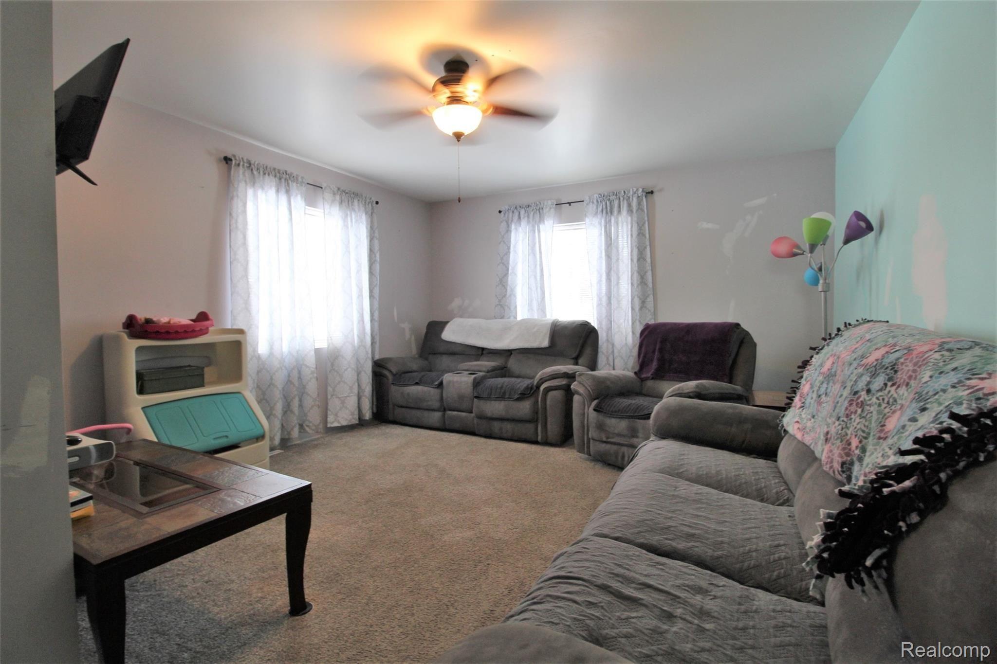 5543 Mayville Road Clifford, MI 48727 - Photo 24 of 60 IMG_9976.JPG