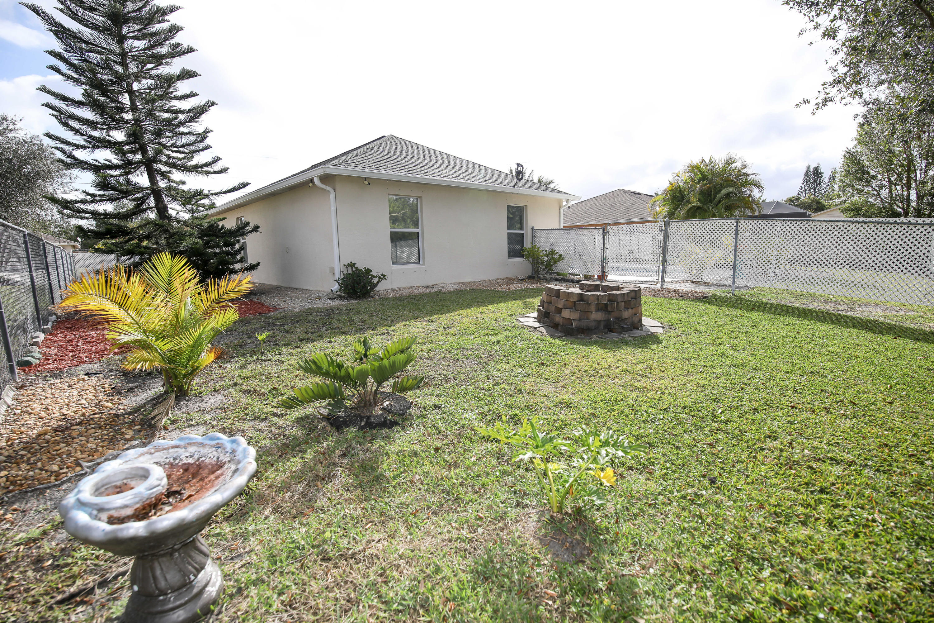 4302 Southwest Jarmer Road Port St. Lucie, FL 34953 - Photo 15 of 19 14
