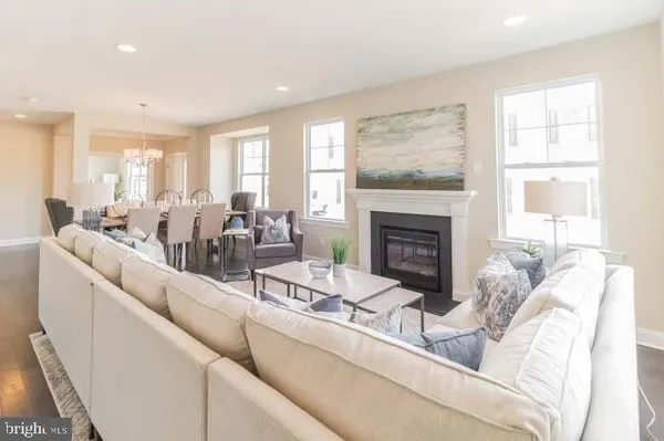 $689,986 | 275 Hillstone Circle, Souderton, PA 18964