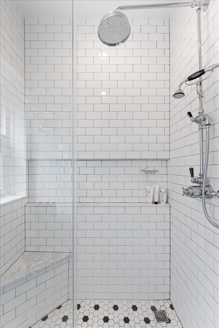 609 West Addison Street, Unit 2 Chicago, IL 60657 - Photo 25 of 30 Gallery Image 25