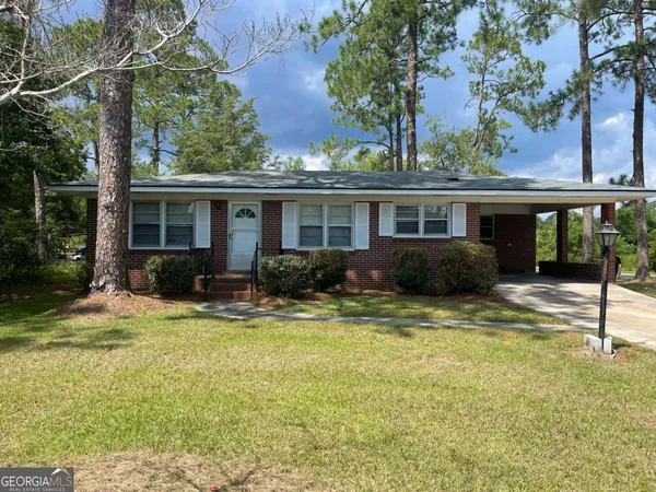 $105,000 | 27 East Bruce Street, McRae-Helena, GA 31055