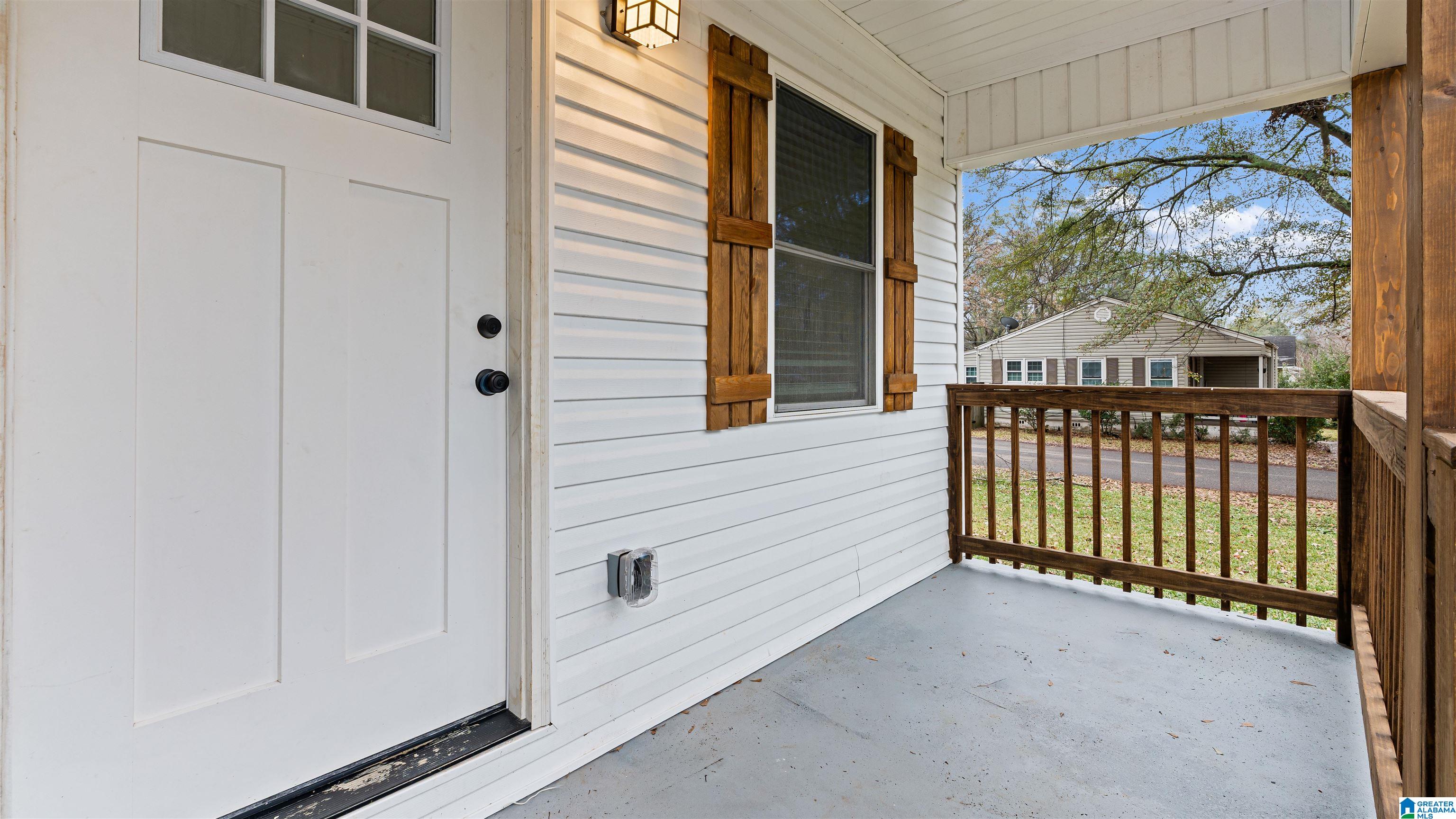 111 Holly Street Bessemer, AL 35023 - Photo 4 of 29
