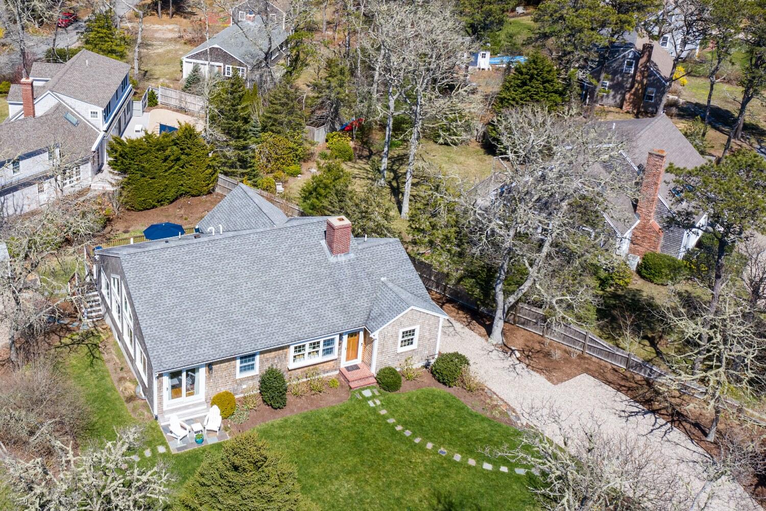 32 Hilltop Road Chatham, MA 02633 - Photo 3 of 56 .