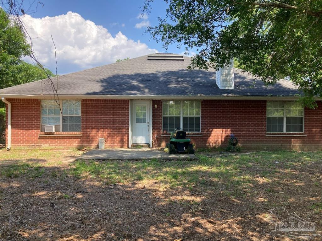 5215 Goshawk Drive Milton, FL 32570 - Photo 6 of 24