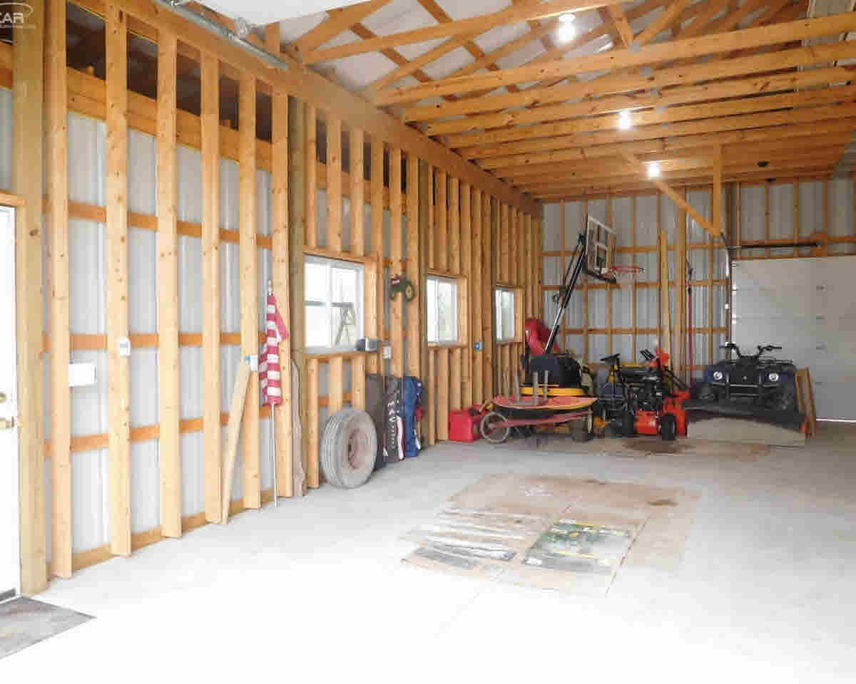 11415 Baldwin Road Gaines, MI 48436 - Photo 32 of 35 21275576-31.JPG