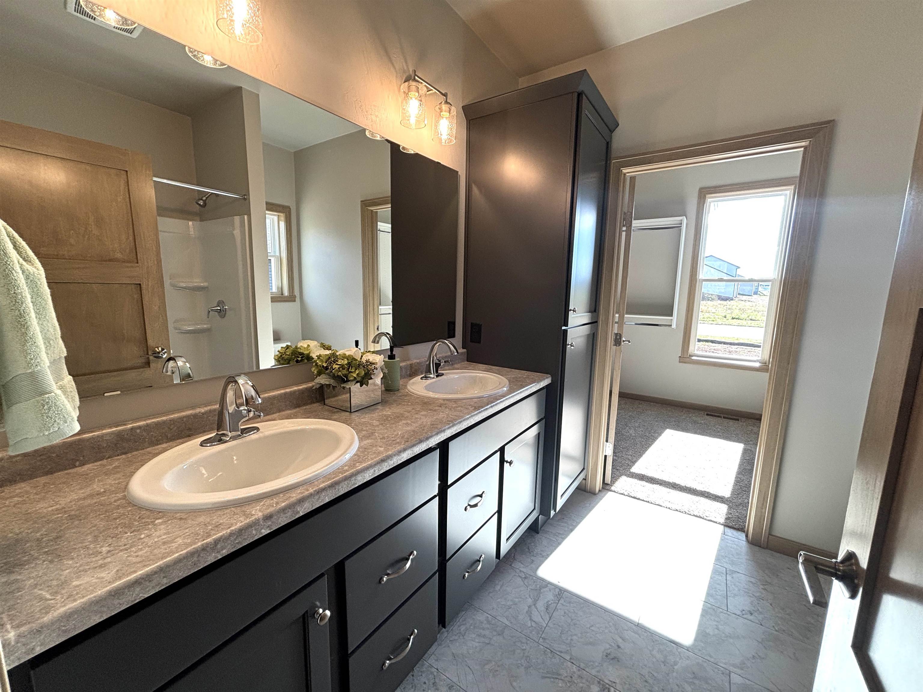 727 Reed Street Neenah, WI 54956 - Photo 12 of 14 Gallery Image 12