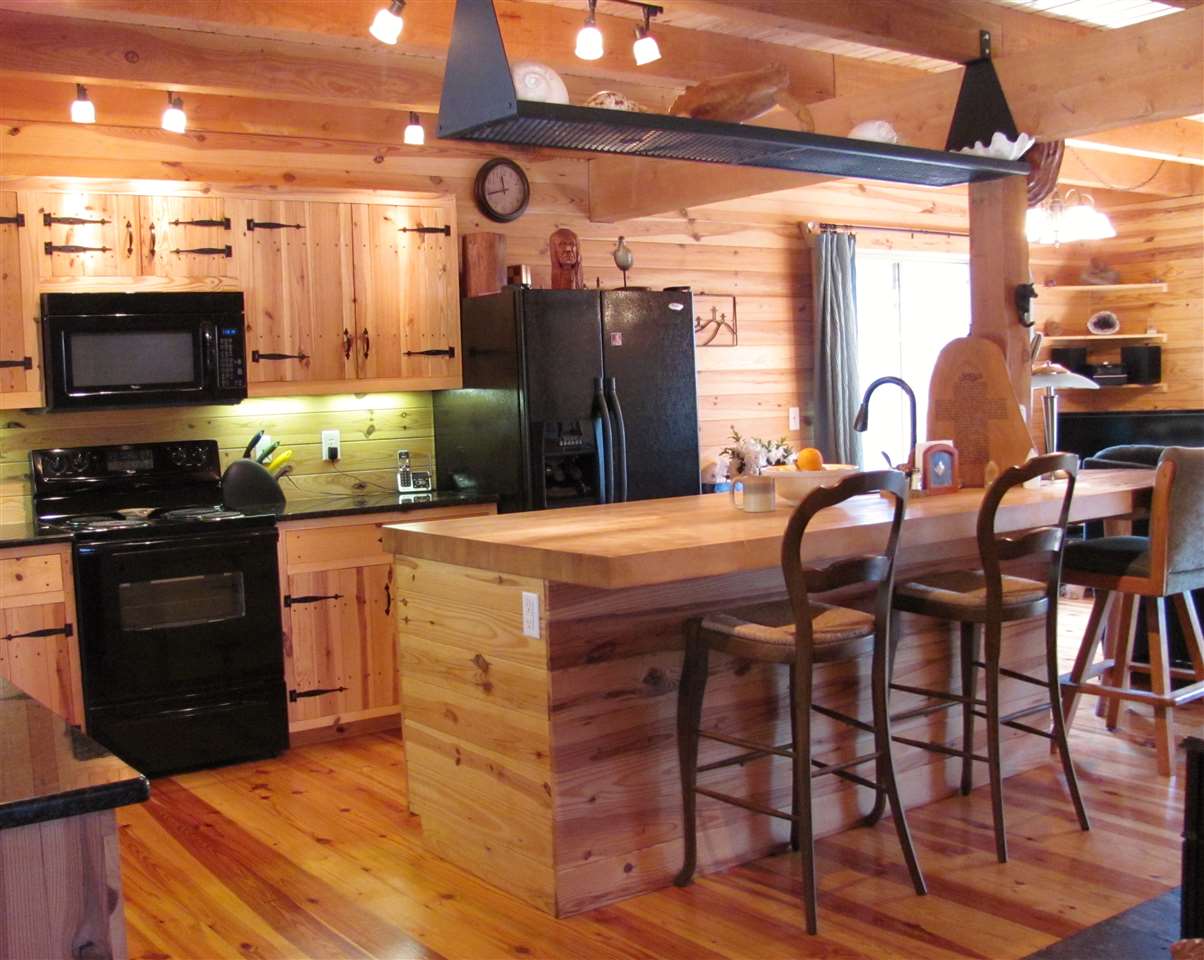 1473 Mt Lebanon Road Campobello, SC 29322 - Photo 5 of 25