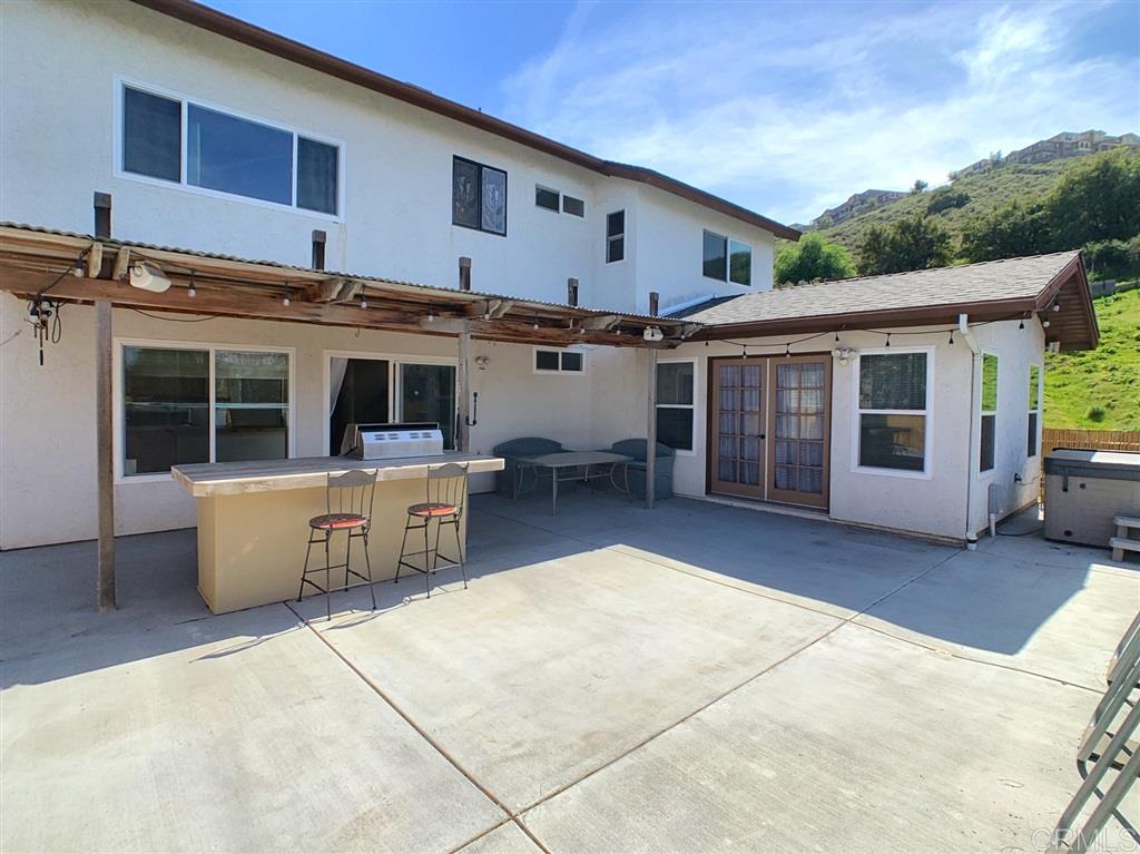 11005 Eddington Road Santee, CA 92071 - Photo 5 of 25