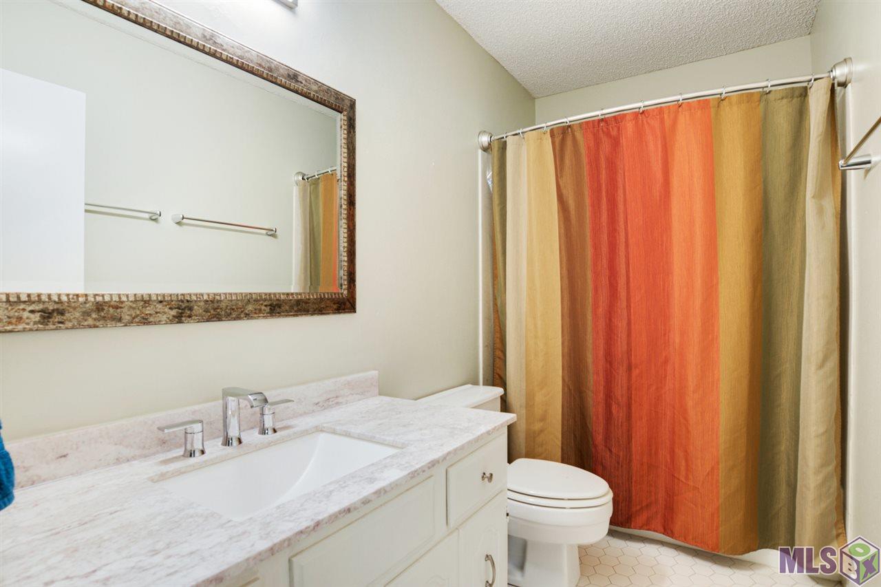 2412 Shadowbrook Drive Baton Rouge, LA 70816 - Photo 10 of 16 Gallery Image 10